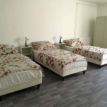 Kisgati Vendeghaz * Капошвар
