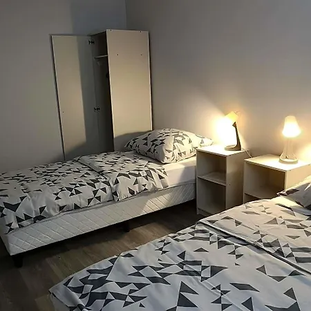 Kisgati Vendeghaz * Kaposvár