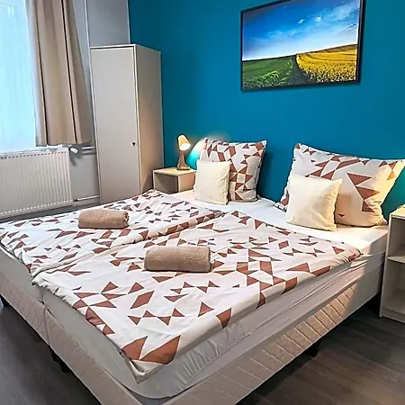 Kisgati Vendeghaz * Kaposvár